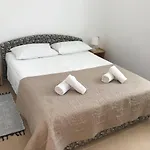 Silvano Apartment Murter
