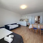 Apartment Silvano *