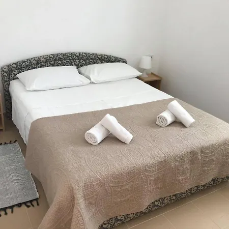 Silvano Apartment Murter